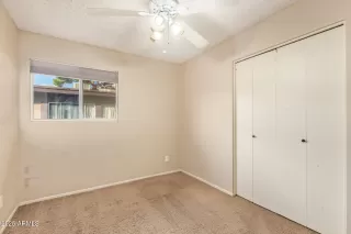 Photo #6: 6941550 Listing 