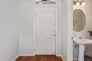 Photo #1: 6941956 Listing