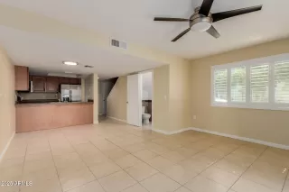 Photo #4: 6942156 Listing 