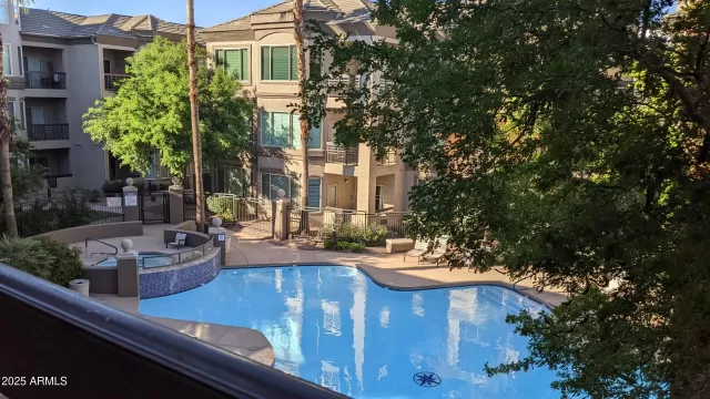 MLS: 6942385 Condo For Sale