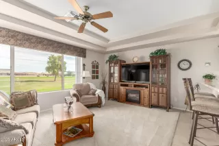 Photo #5: 6942647 Listing