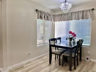 Photo #6: 6942962 Listing