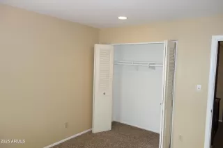 Photo #5: 6942963 Listing