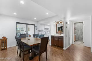 Photo #3: 6943053 Listing 