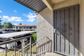 Photo #2: 6943316 Listing