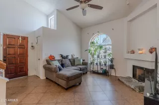 Photo #2: 6943587 Listing