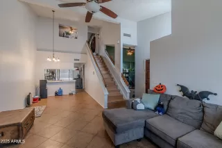 Photo #3: 6943587 Listing