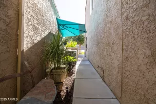 Photo #2: 6943956 Listing 