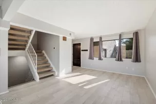 Photo #3: 6944694 Listing 