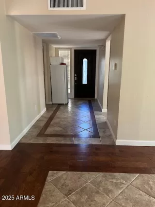 Photo #3: 6944953 Listing 