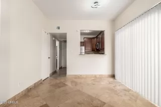 Photo #6: 6945614 Listing 