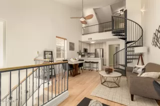 Photo #6: 6945781 Listing 