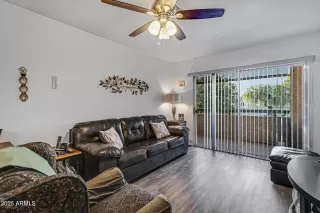 Photo #4: 6945978 Listing 