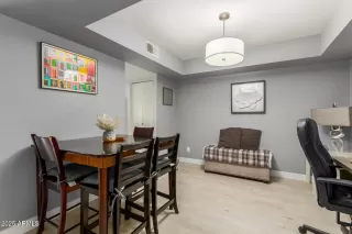 Photo #2: 6946348 Listing 