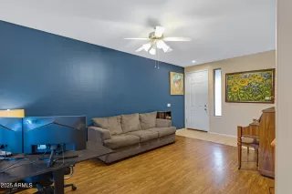 Photo #5: 6946406 Listing 