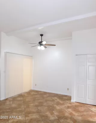 Photo #5: 6946589 Listing 