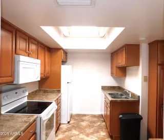 Photo #6: 6946589 Listing 