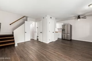 Photo #2: 6946632 Listing