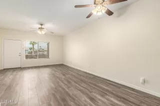 Photo #4: 6947096 Listing 