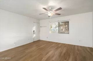 Photo #5: 6947182 Listing 