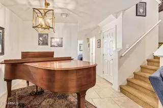 Photo #3: 6947311 Listing