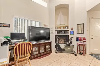 Photo #6: 6947311 Listing