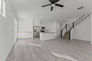 Photo #3: 6947417 Listing 