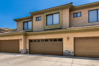 Photo #5: 6947617 Listing