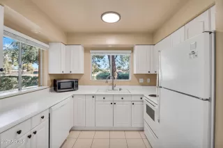 Photo #6: 6947712 Listing