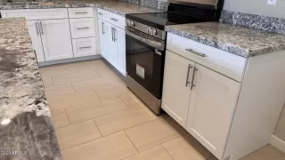 Photo #4: 6947980 Listing