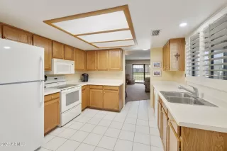 Photo #4: 6948328 Listing 