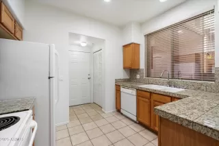 Photo #6: 6948480 Listing 