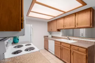 Photo #4: 6949257 Listing 