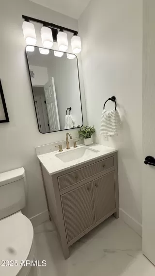 Photo #2: 6949560 Listing 