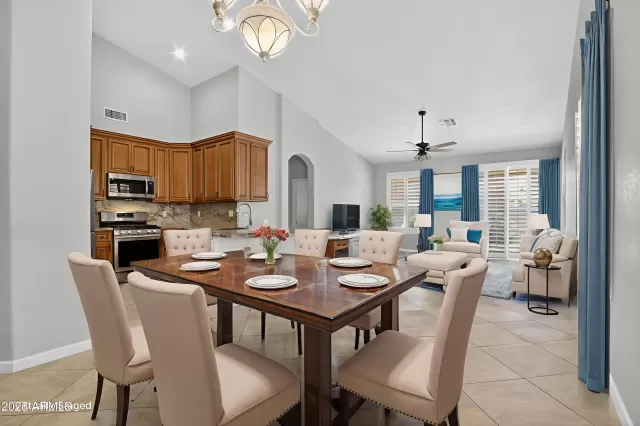 MLS: 6949794 Condo For Sale