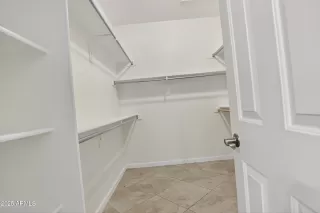 Photo #4: 6949794 Listing 