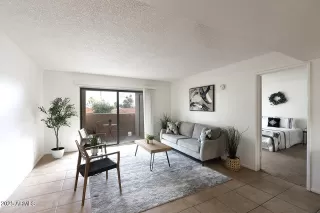 More Details about MLS # 6949871 : 540 N MAY STREET 3074#3074