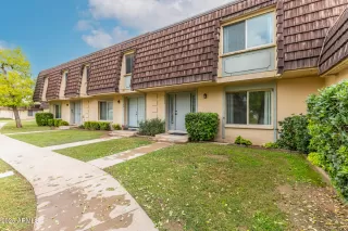 Photo #3: 6950288 Listing