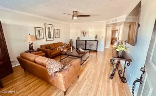 Primary Photo for MLS#: 6950423