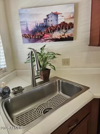 Photo #3: 6950455 Listing 