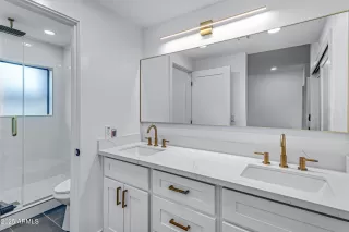 Photo #2: 6950591 Listing 