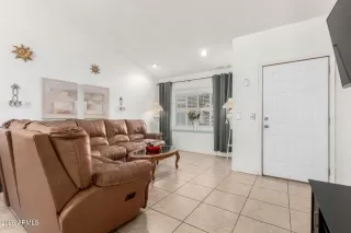 Photo #3: 6950682 Listing 