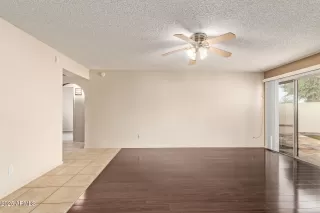 Photo #4: 6950692 Listing