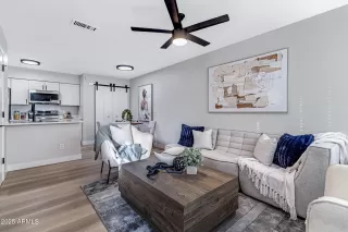 Photo #3: 6950753 Listing 