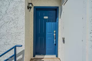 Photo #2: 6950958 Listing