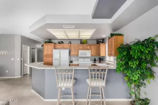 Photo #2: 6950973 Listing