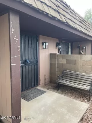 Photo #4: 6950997 Listing