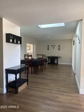 Photo #2: 6951005 Listing 