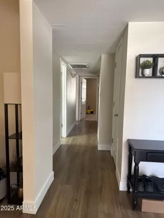 Photo #5: 6951005 Listing 