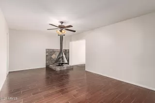 Photo #6: 6951065 Listing